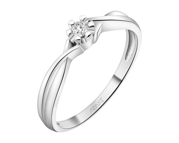 White gold ring with brilliant - 0,06 ct - fineness 14 K