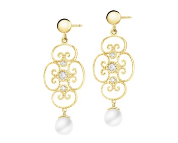 9 K Yellow Gold Dangling Earring with Pearl Of Majorca