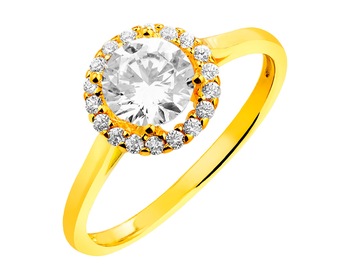 8ct Yellow Gold Ring with Cubic Zirconia