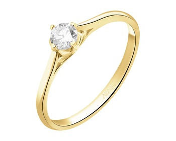 8 K Yellow Gold Ring with Cubic Zirconia