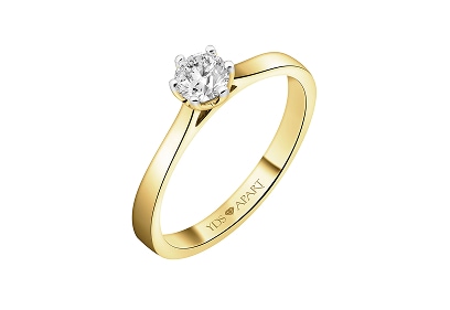 Yellow gold ring with brilliant