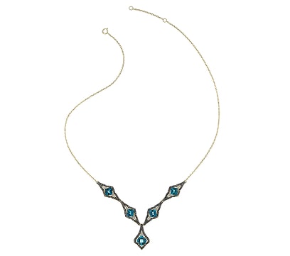 Yellow gold necklace with diamonds and sapphire
