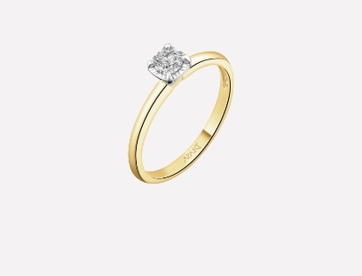 gold ring with one diamond