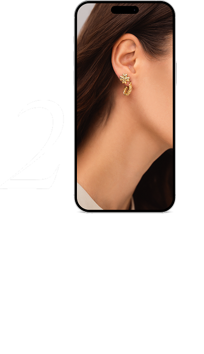 smartphone with an open Apart browser - model presenting gold earrings